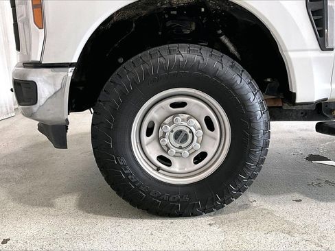 Used 2024 Ford F250 XL w/ XL Off-Road Package AWD/4WD image 6