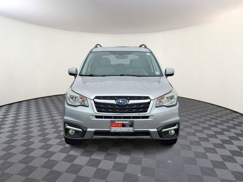 Used 2018 Subaru Forester 2.5i Limited w/ Popular Package #3B image 3