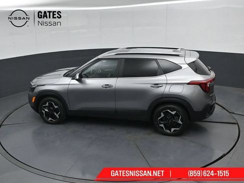 Used 2024 Kia Seltos EX AWD/4WD image 53