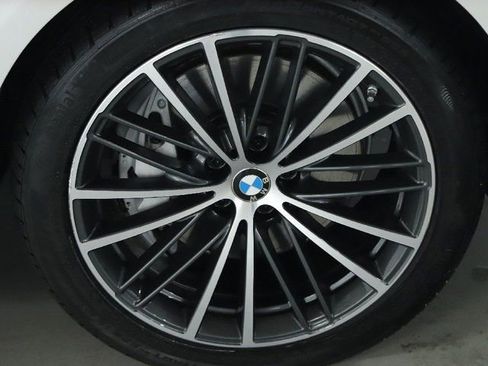 Certified 2023 BMW 540i xDrive w/ Premium Package image 10