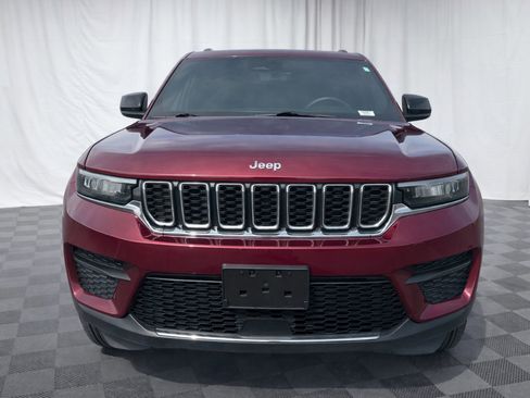 Used 2025 Jeep Grand Cherokee Laredo X image 7