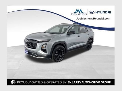 Used 2025 Chevrolet Equinox LT w/ Convenience Package II AWD/4WD image 1
