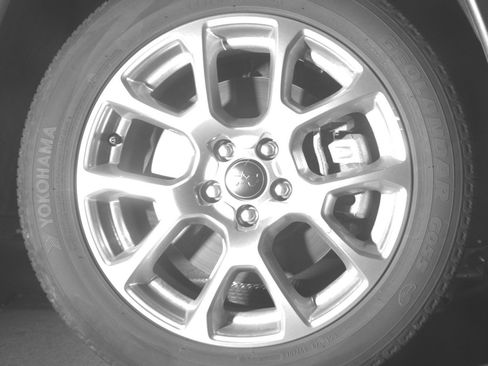 Used 2025 Jeep Compass Limited AWD/4WD image 10