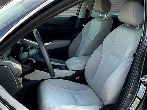 Used 2023 Honda Accord EX image 19