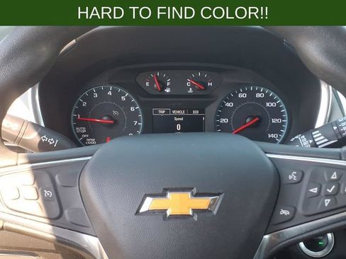 Used 2018 Chevrolet Equinox LS FWD image 19