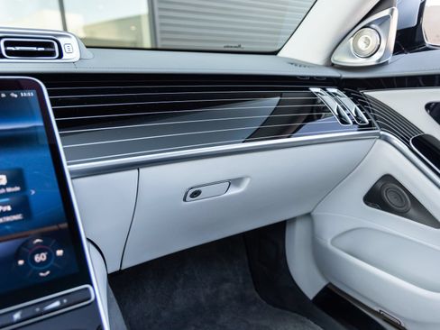 Used 2024 Mercedes-Benz Maybach S 680 4MATIC image 40