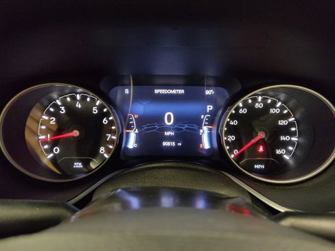 Used 2018 Jeep Compass Limited w/ Navigation Group FWD image 23