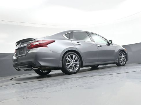 Used 2018 Nissan Altima 2.5 SR w/ SR Special Edition FWD image 34
