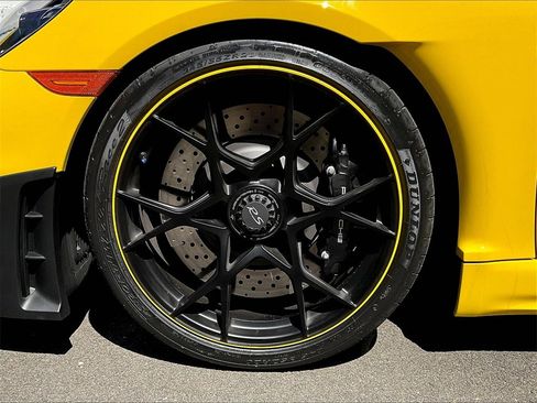 Certified 2025 Porsche 718 Cayman GT4 RS image 14