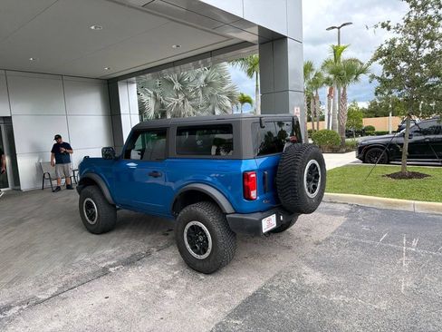 Used 2023 Ford Bronco 2-Door AWD/4WD image 4