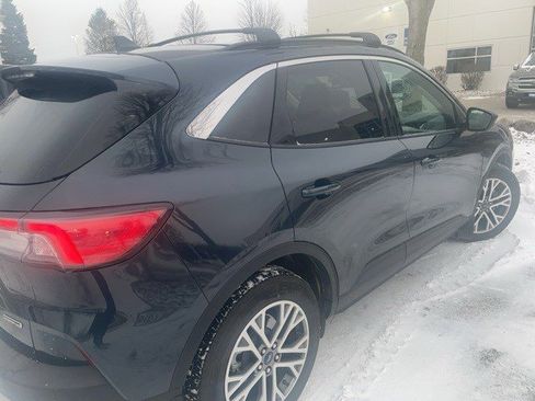 Used 2022 Ford Escape SEL w/ Technology Package image 7