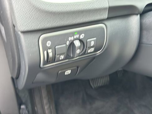 Used 2018 Volvo S60 T5 Inscription AWD/4WD image 13