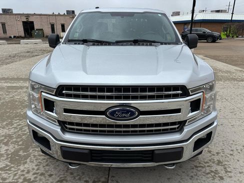 Used 2018 Ford F150 XLT w/ Equipment Group 302A Luxury image 4