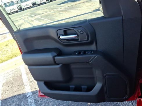 New 2026 Chevrolet Silverado 1500 Custom image 8