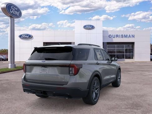 New 2026 Ford Explorer ST-Line w/ ST-Line Street Pack AWD/4WD image 7