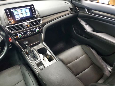 Used 2020 Honda Accord Sport image 14