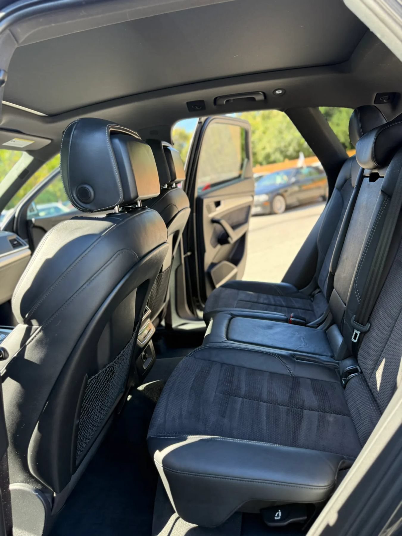 Used 2018 Audi SQ5 Prestige w/ Prestige Package AWD/4WD image 24