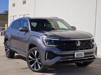 Used 2025 Volkswagen Atlas Cross Sport SEL Premium R-Line AWD/4WD video 2