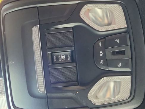 Used 2021 RAM 1500 Big Horn AWD/4WD image 27