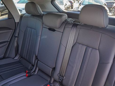 New 2025 Audi Q5 Premium Plus image 24