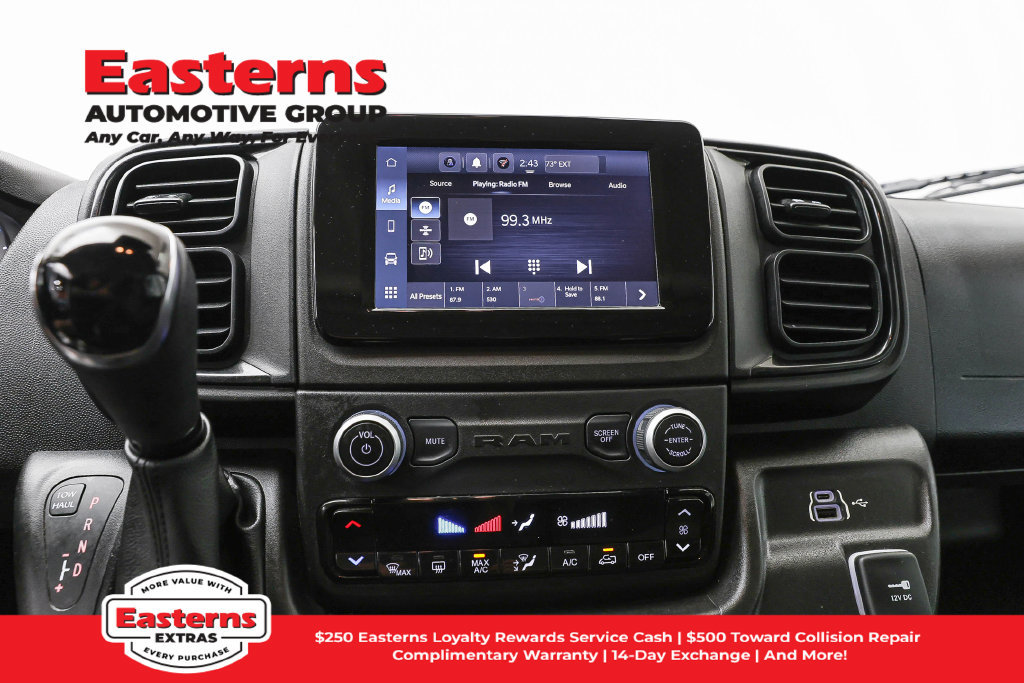 Used 2025 RAM ProMaster 2500 w/ Convenience Group FWD image 13