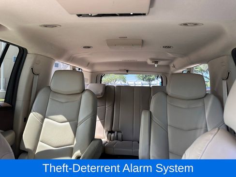 Used 2015 Cadillac Escalade ESV Premium image 14