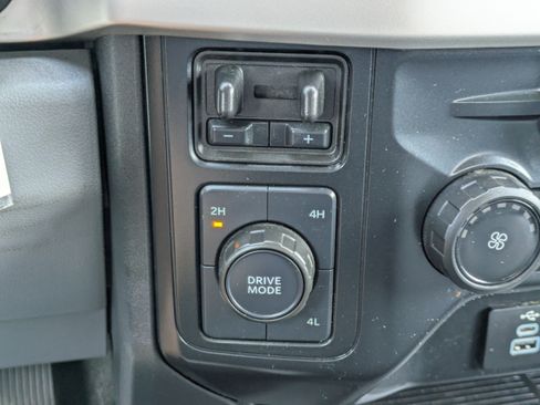 Used 2024 Ford F250 XL w/ XL Chrome Package AWD/4WD image 25