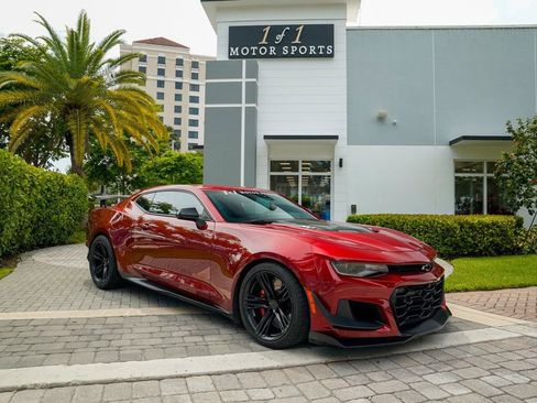 Used 2021 Chevrolet Camaro ZL1 image 87