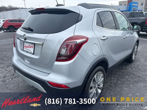 Used 2019 Buick Encore Preferred image 6