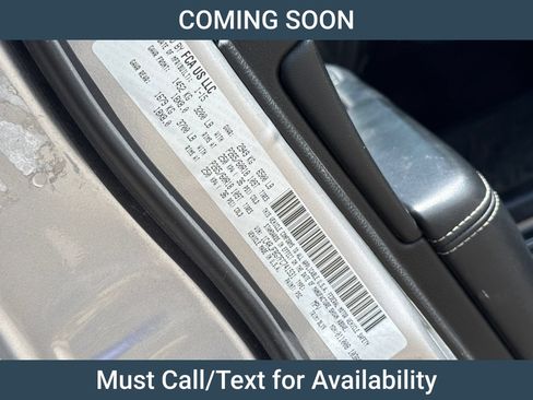 Used 2015 Jeep Grand Cherokee Limited AWD/4WD image 12
