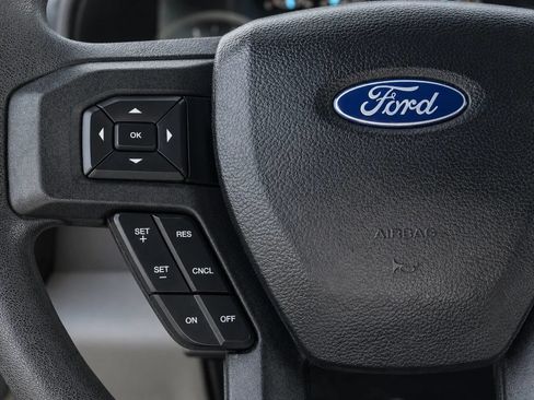 Used 2018 Ford F150 XLT AWD/4WD image 13
