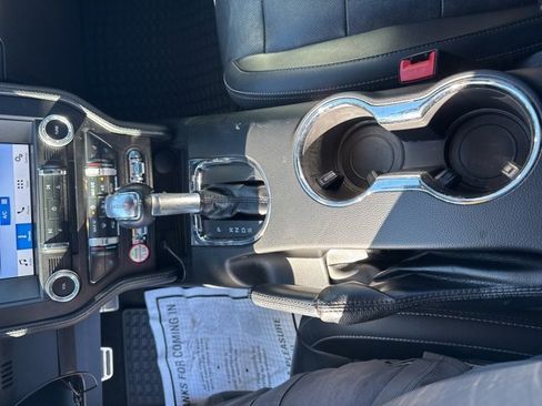 Used 2017 Ford Mustang Premium image 17