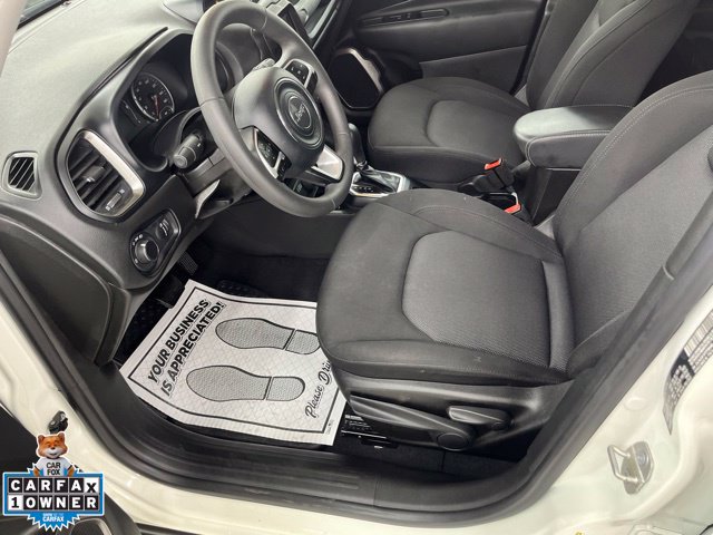 Used 2023 Jeep Renegade Latitude AWD/4WD image 28