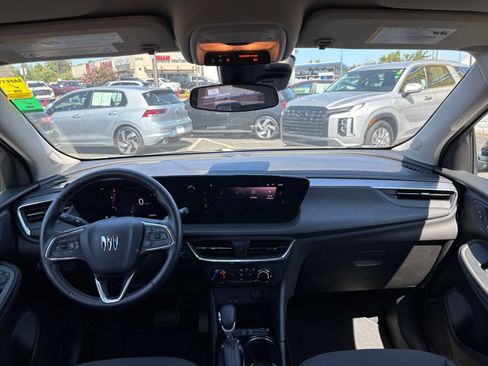 Used 2026 Buick Encore GX Preferred FWD image 31