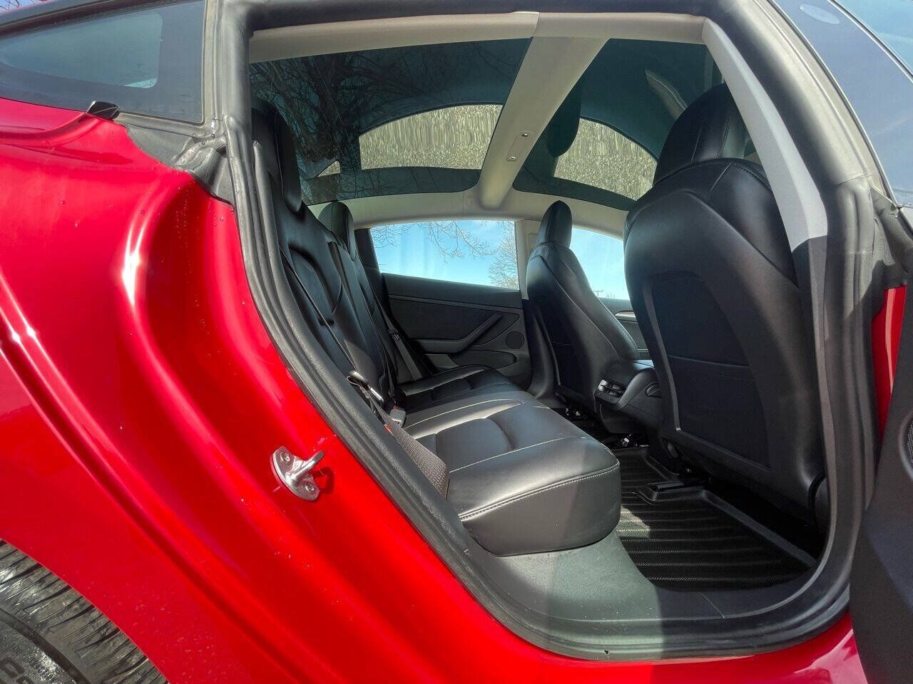 Used 2021 Tesla Model 3 Standard Range Plus RWD image 24