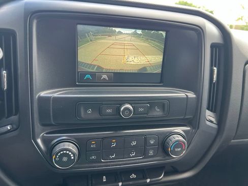 Used 2018 Chevrolet Silverado 1500 Custom w/ Custom Value Package AWD/4WD image 45