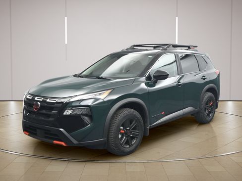 Certified 2026 Nissan Rogue SV w/ Rock Creek Premium Package AWD/4WD image 3