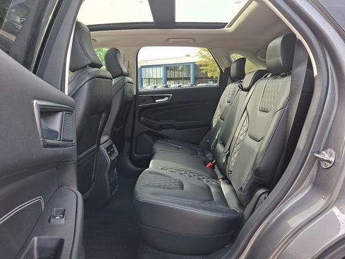 Used 2024 Ford Edge Titanium w/ Equipment Group 301A AWD/4WD image 12