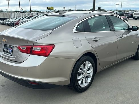 Used 2024 Chevrolet Malibu LT FWD image 12