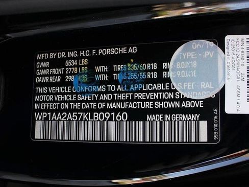 Used 2019 Porsche Macan AWD/4WD image 51