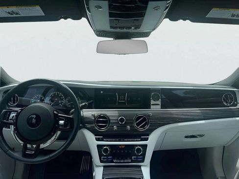 Certified 2023 Rolls-Royce Ghost AWD/4WD image 13