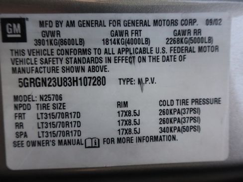 Used 2003 HUMMER H2 w/ Preferred Equipment Group AWD/4WD image 42