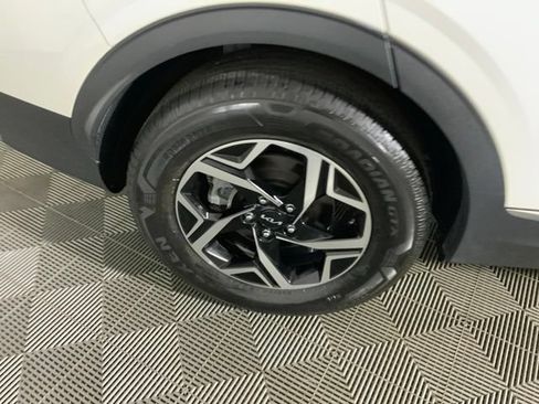 Used 2023 Kia Sportage LX AWD/4WD image 37