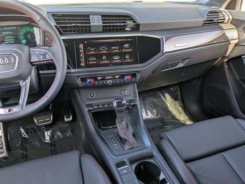 New 2025 Audi Q3 2.0T Premium Plus image 6