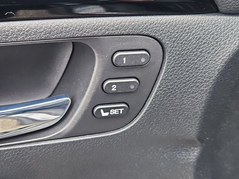 Certified 2019 Honda Pilot Touring image 20