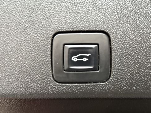 Used 2022 Buick Encore GX Select FWD image 21