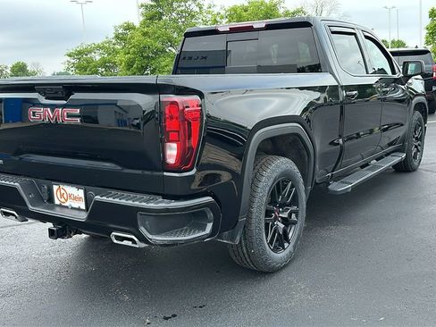 Used 2023 GMC Sierra 1500 Elevation w/ Preferred Package AWD/4WD image 9