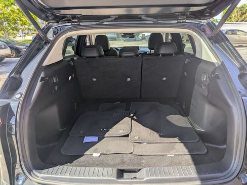 Used 2025 MAZDA CX-50 AWD 2.5 S w/ Premium Package image 27