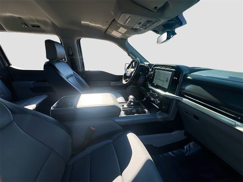 Used 2022 Ford F150 Lariat w/ Equipment Group 502A High image 29