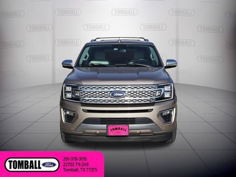 Used 2020 Ford Expedition Max Platinum RWD image 2